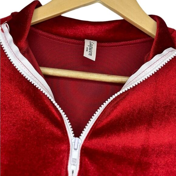 Elegant Red Velvet Jumpsuit - Picture 10 of 14